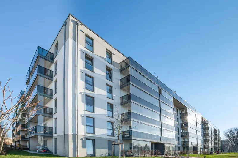 Ihr neues Familienzuhause: Helle 5-Zimmer-Wohnung mit Balkon — photo 1